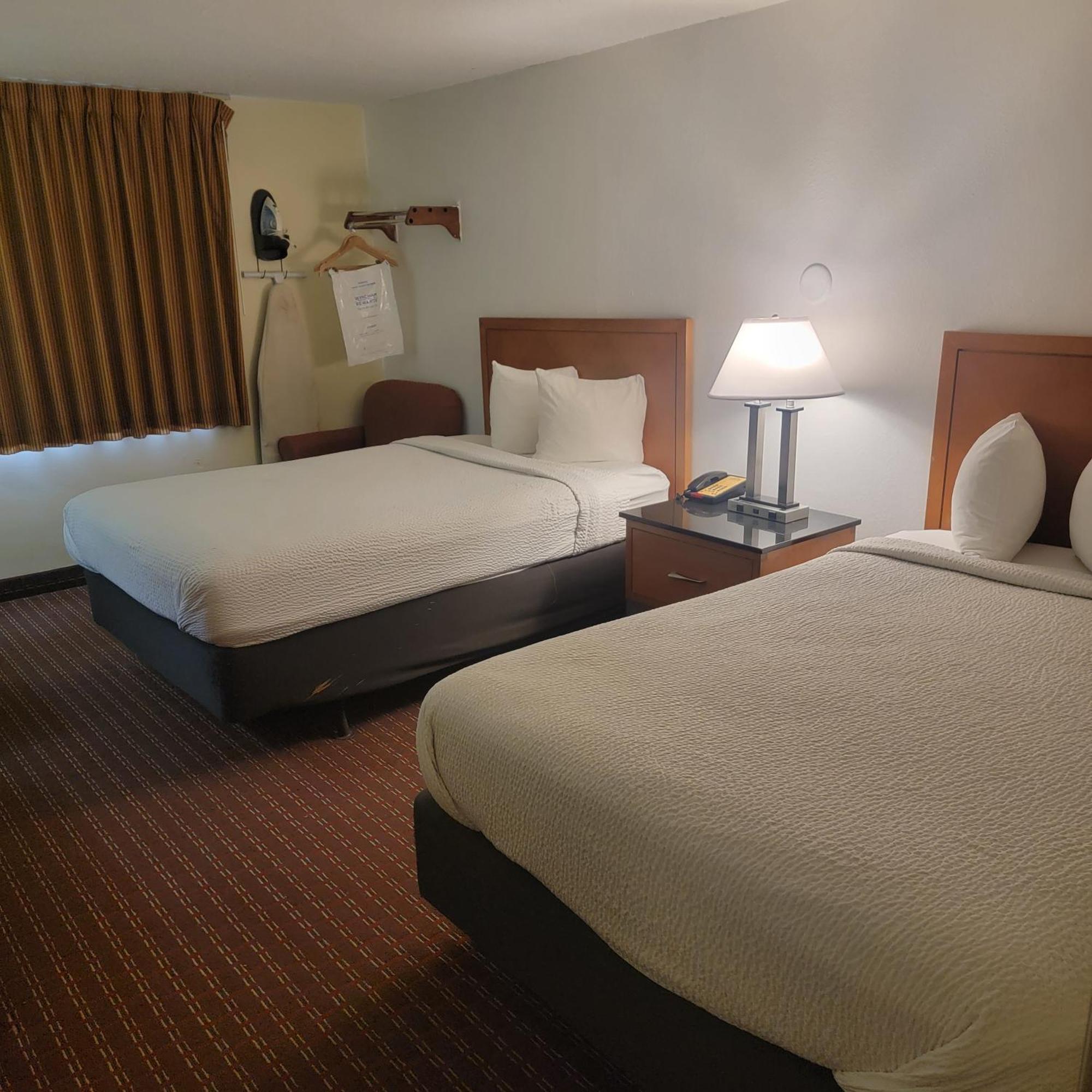 Days Inn By Wyndham Fort Dodge Eksteriør billede