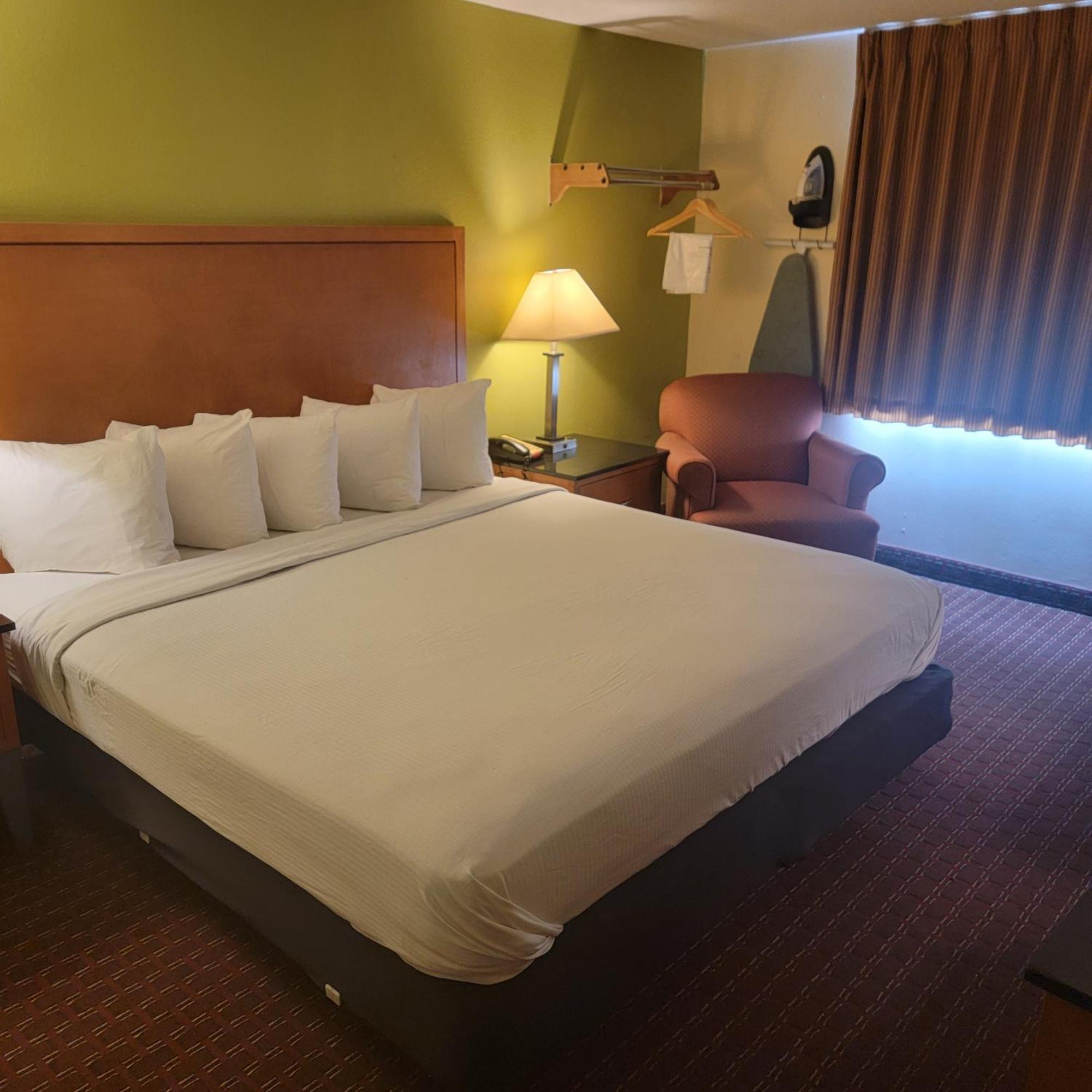 Days Inn By Wyndham Fort Dodge Eksteriør billede