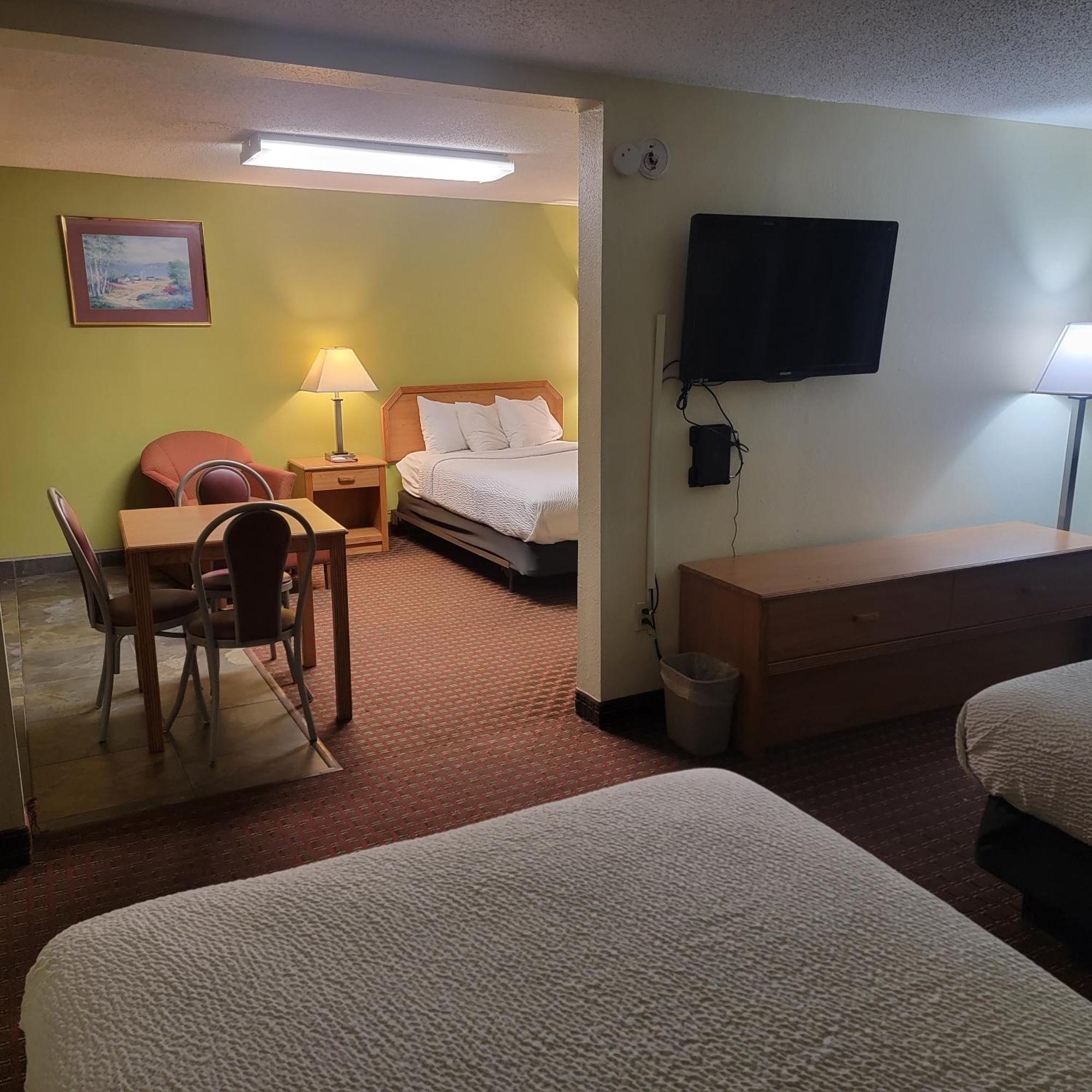 Days Inn By Wyndham Fort Dodge Eksteriør billede